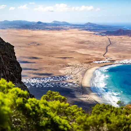 Home2book Bright Sea View Puerto Del Carmen * Puerto del Carmen (Lanzarote)