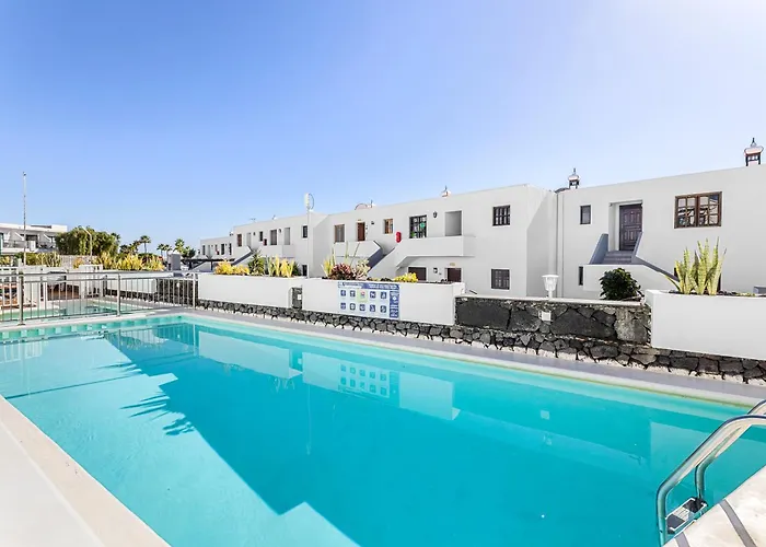 Apartament Home2book Bright Sea View
