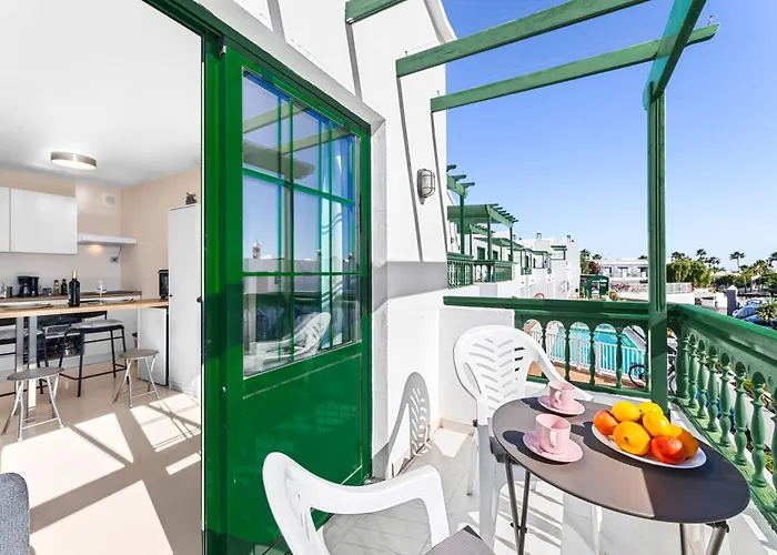 Home2book Bright Sea View Apartament